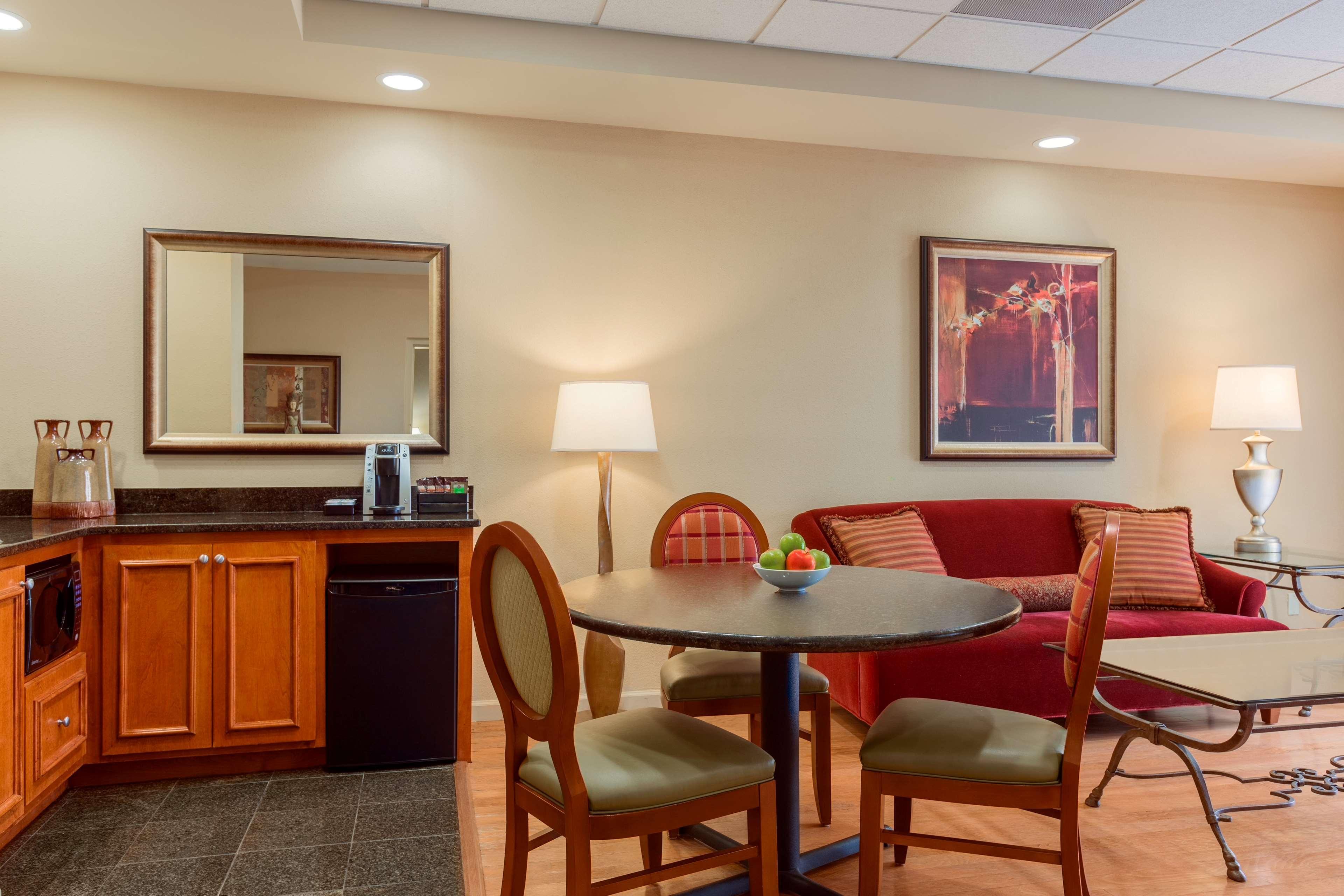 Embassy Suites By Hilton Columbia Greystone Exterior foto