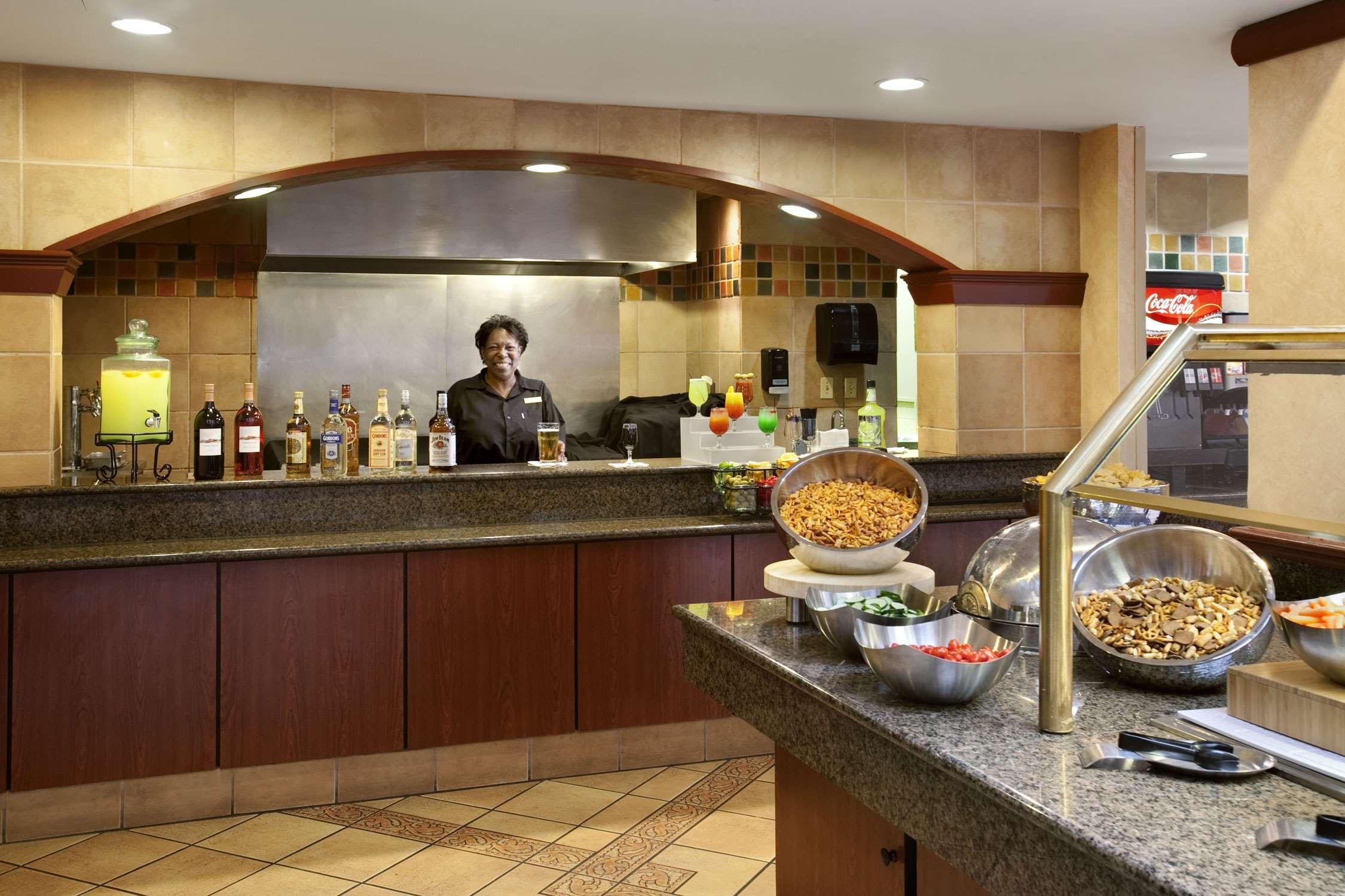 Embassy Suites By Hilton Columbia Greystone Restaurante foto