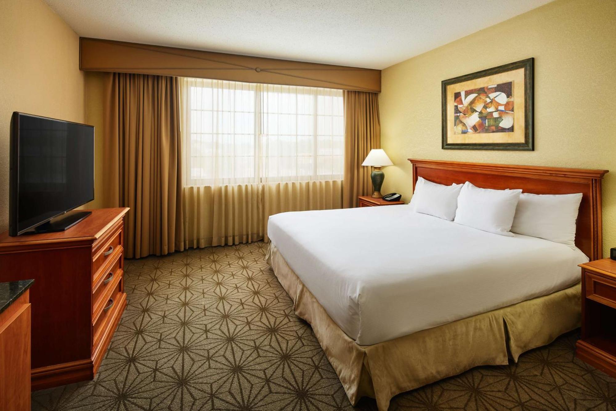 Embassy Suites By Hilton Columbia Greystone Exterior foto