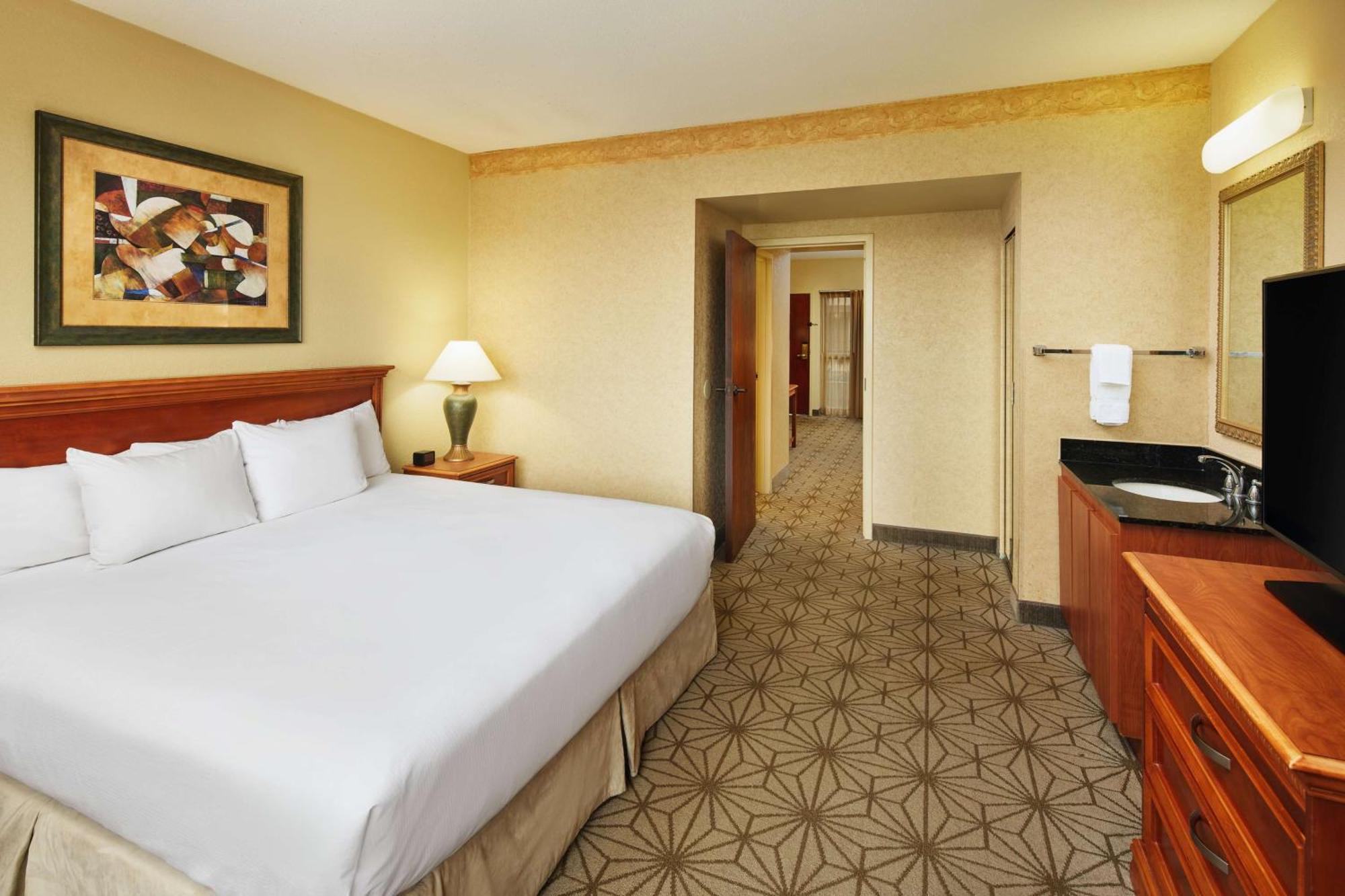 Embassy Suites By Hilton Columbia Greystone Exterior foto