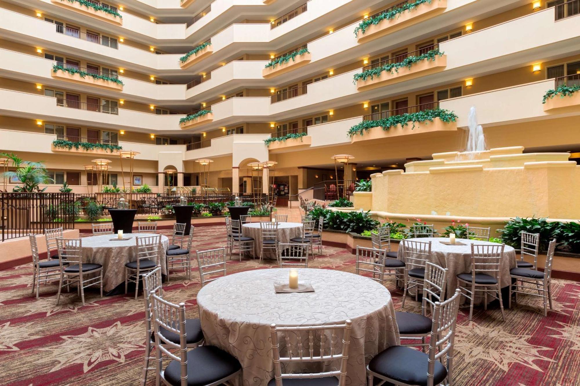 Embassy Suites By Hilton Columbia Greystone Exterior foto